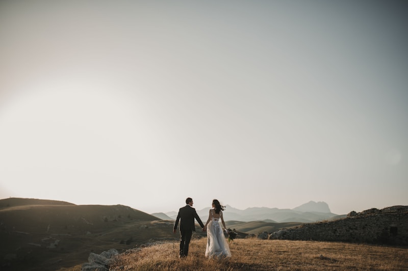 Les Couleurs de Robes de Mariée Tendance en 2023